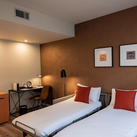 Atenea Rekord Suites 巴塞罗那 外观 照片