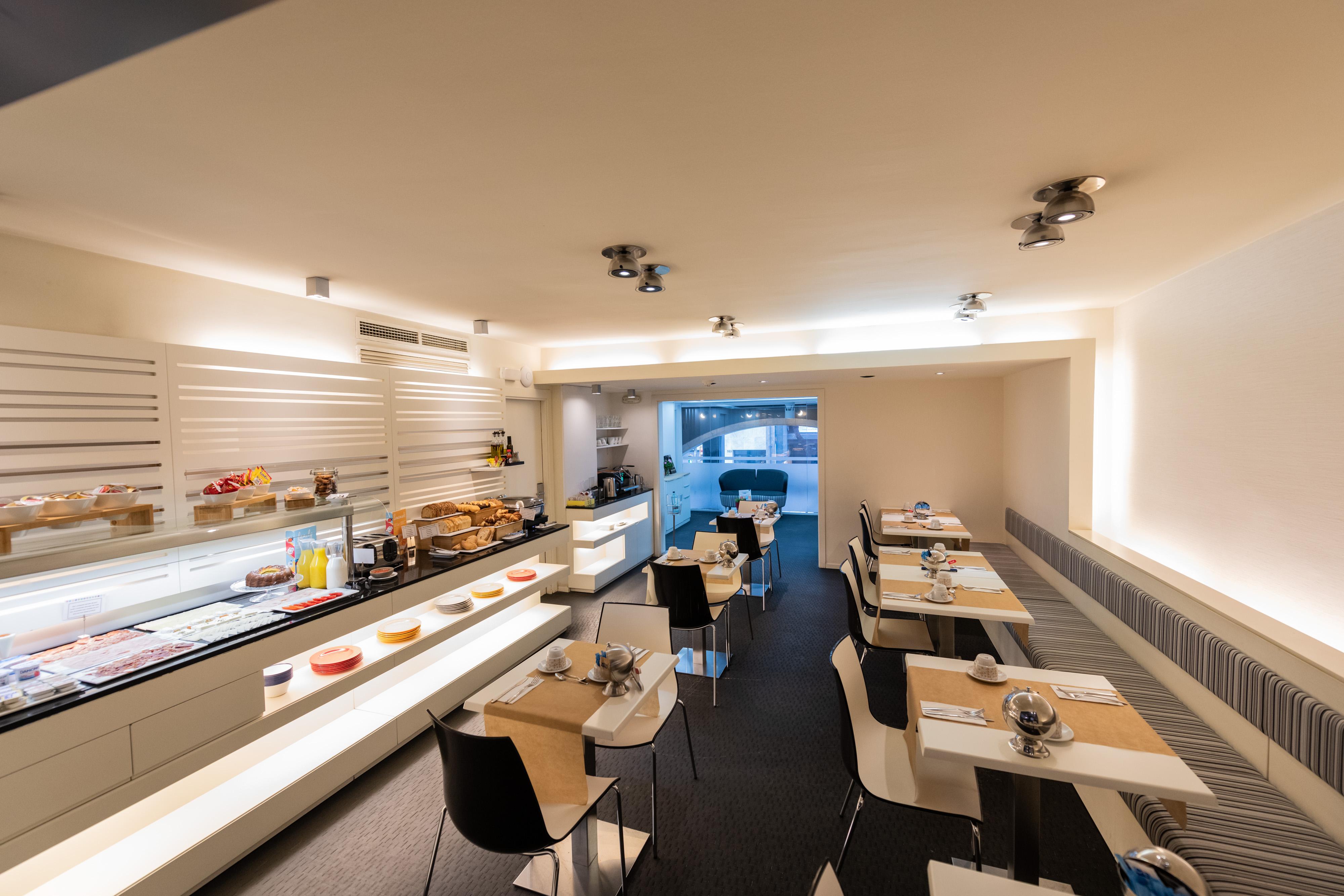 Atenea Rekord Suites 巴塞罗那 外观 照片