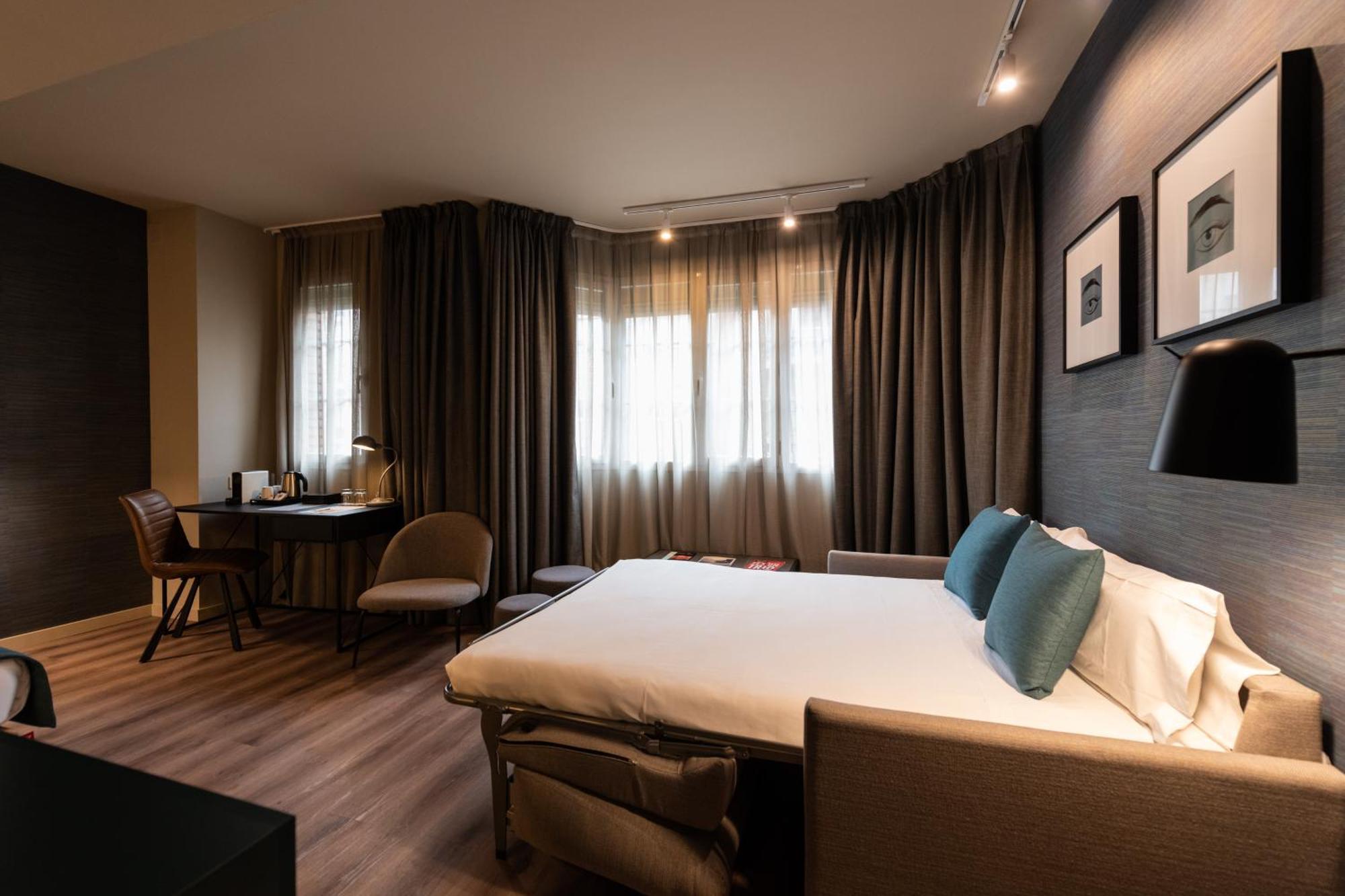 Atenea Rekord Suites 巴塞罗那 外观 照片