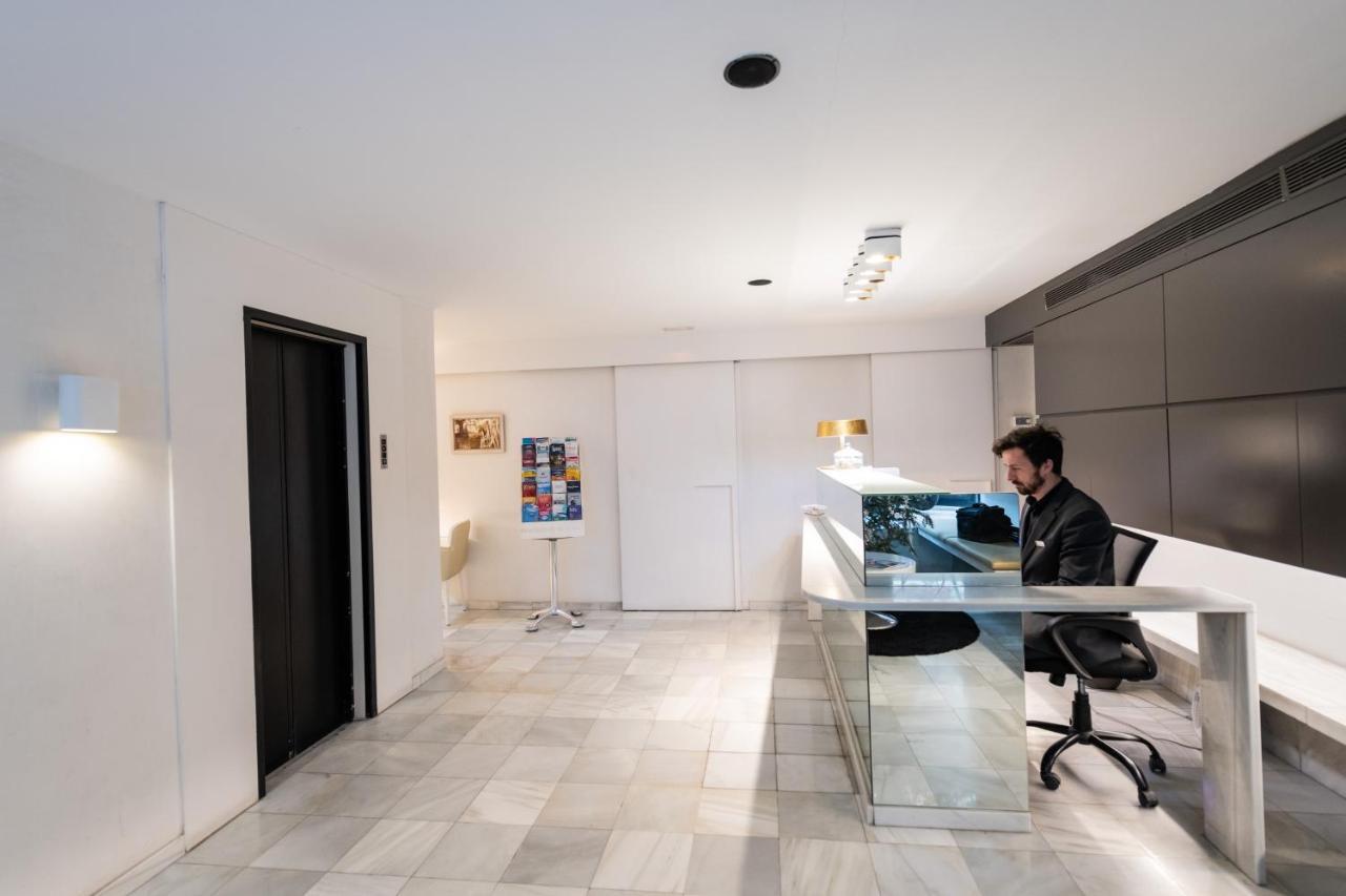 Atenea Rekord Suites 巴塞罗那 外观 照片