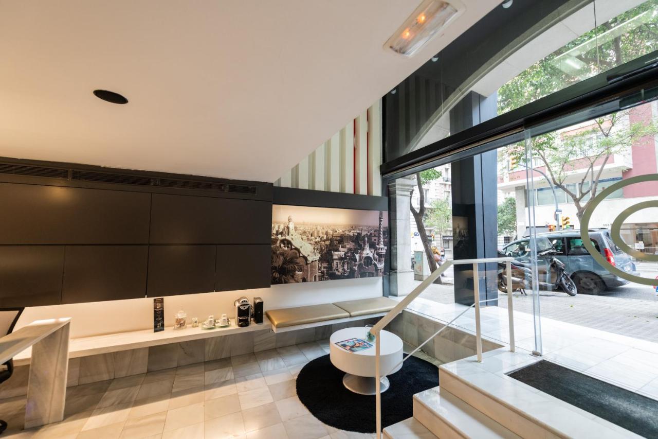 Atenea Rekord Suites 巴塞罗那 外观 照片